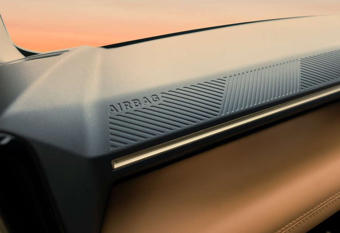 Citroën Basalt X — Soft-touch leatherette-wrapped dashboard