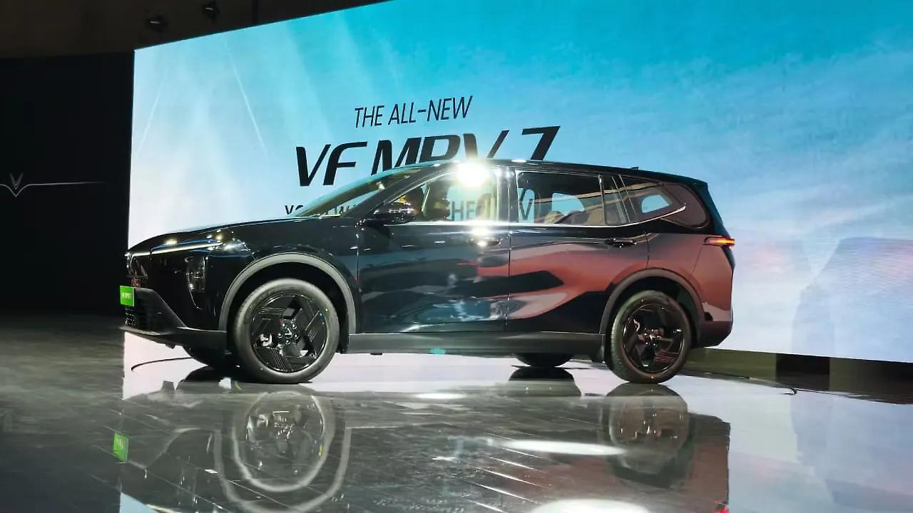 VinFast VF MPV 7 — image 6