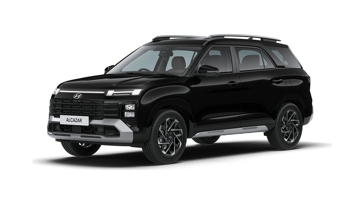 Alcazar in Titanium Black colour