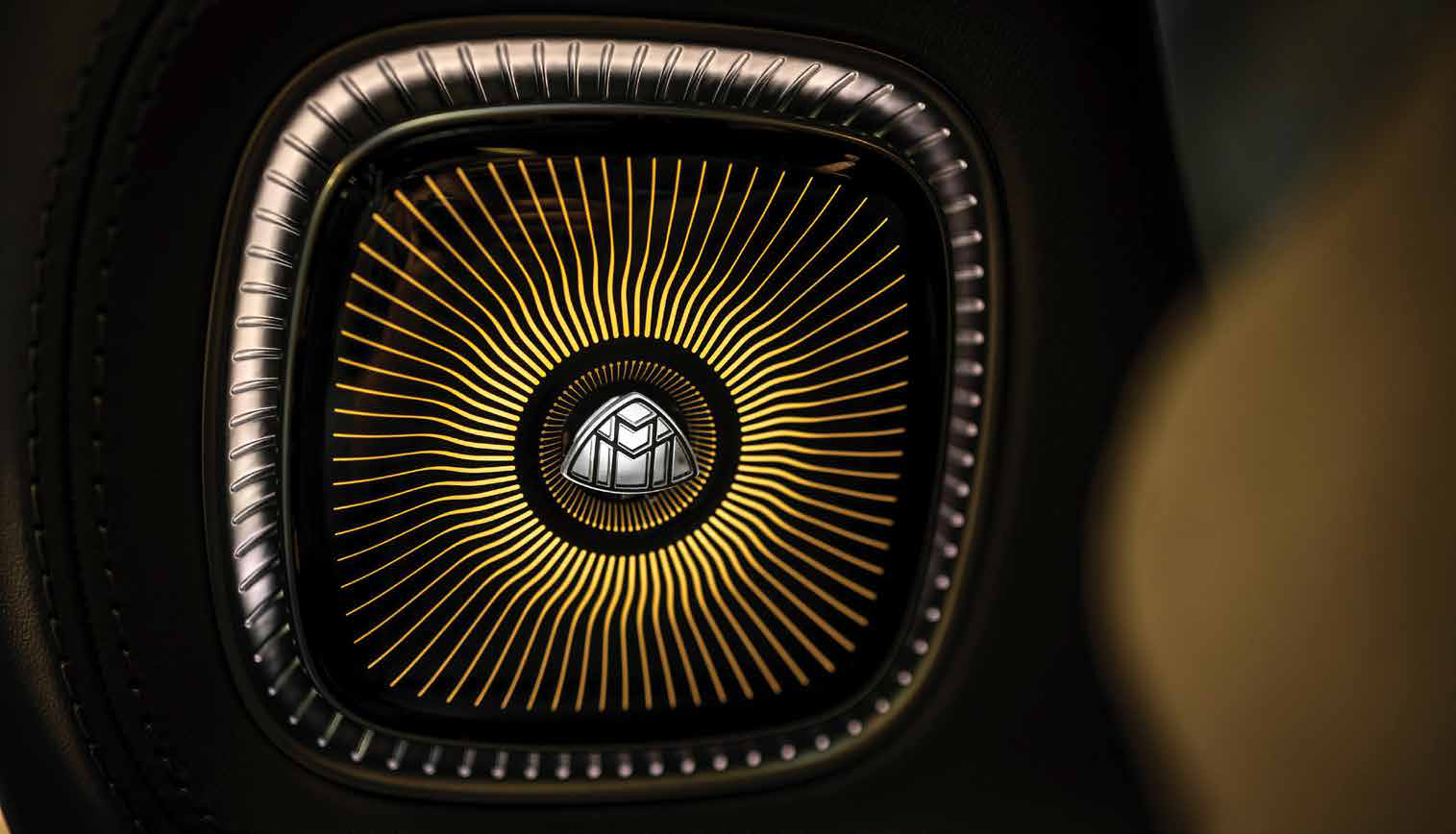 Mercedes-Benz Mercedes-Maybach EQS SUV — Illuminated turbine-style air vent centred on the Maybach emblem