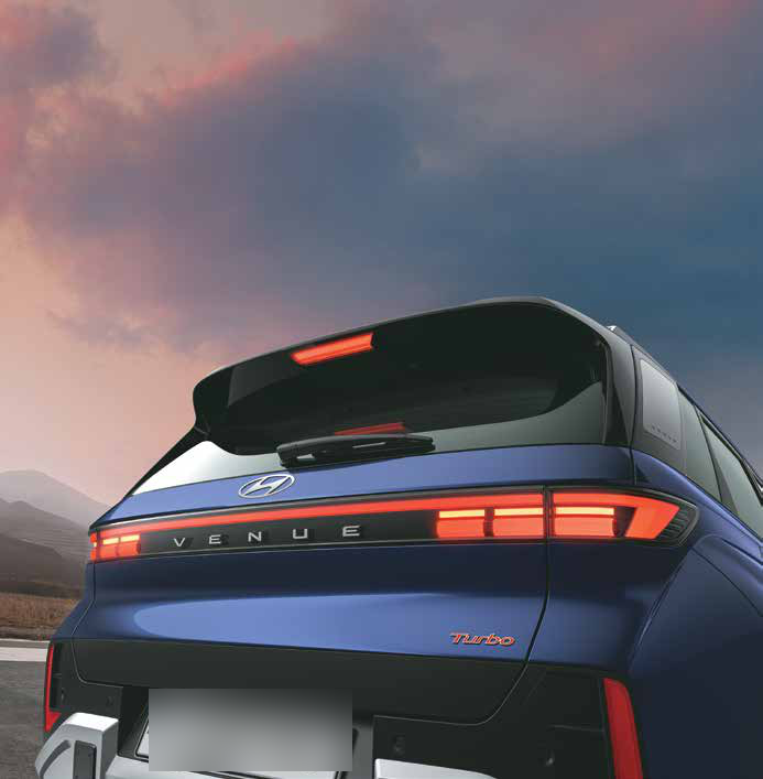 Hyundai Venue — Aerodynamic roof spoiler with LED high mounted stop lamp