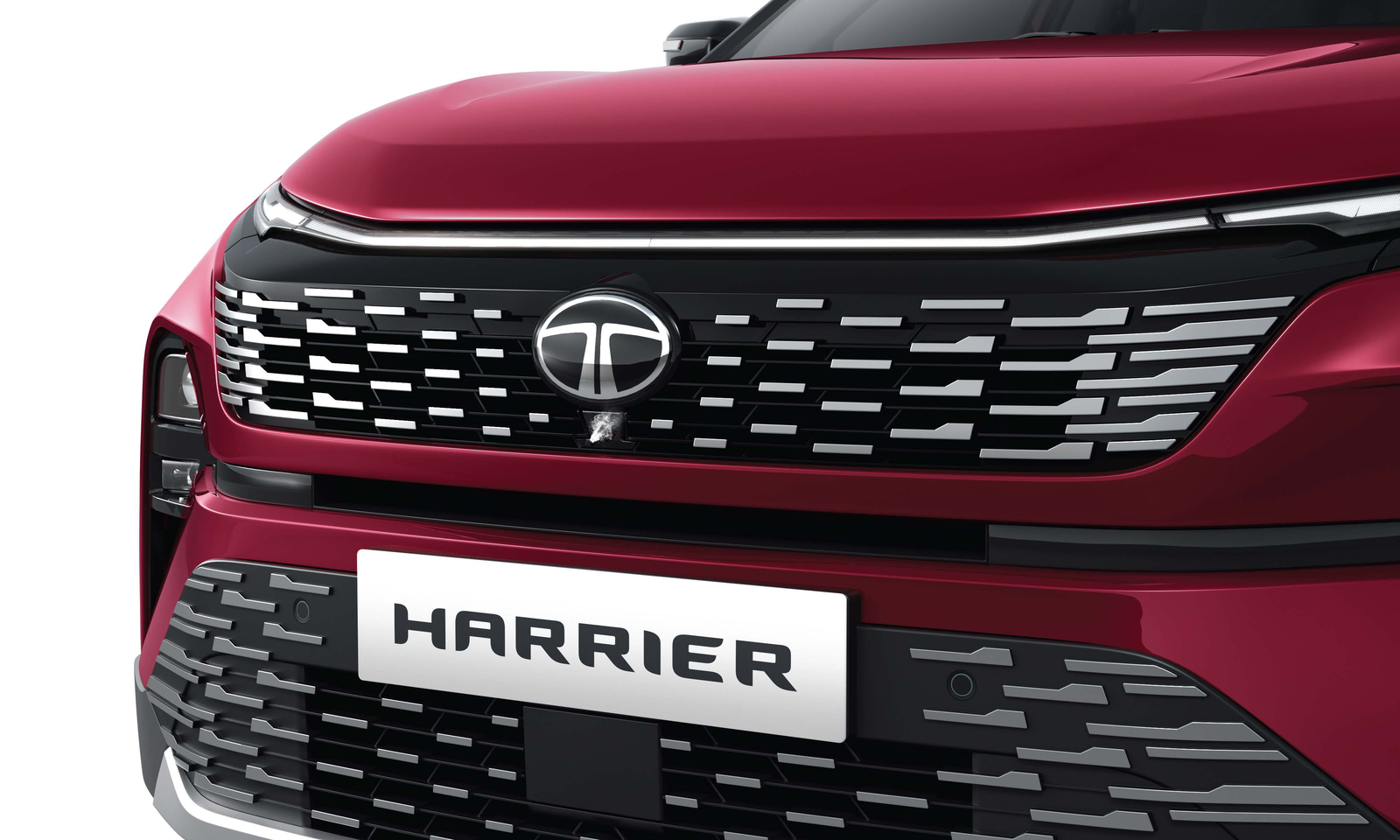 Tata Harrier — ClearView dual-camera washer
