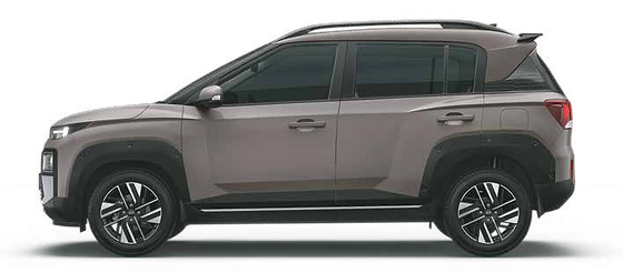 Hyundai Exter, R15 diamond-cut alloy wheels with wheel-arch cladding