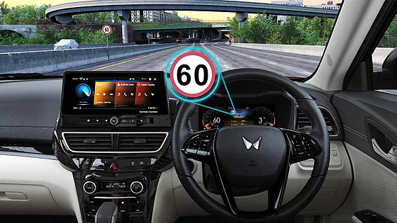 Mahindra XUV 3XO, Traffic Sign Recognition shown on the digital cluster