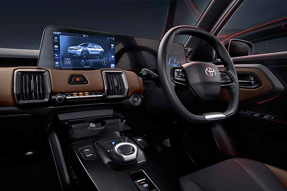 Toyota Urban Cruiser Ebella, 10.1-inch touchscreen infotainment display with floating centre console