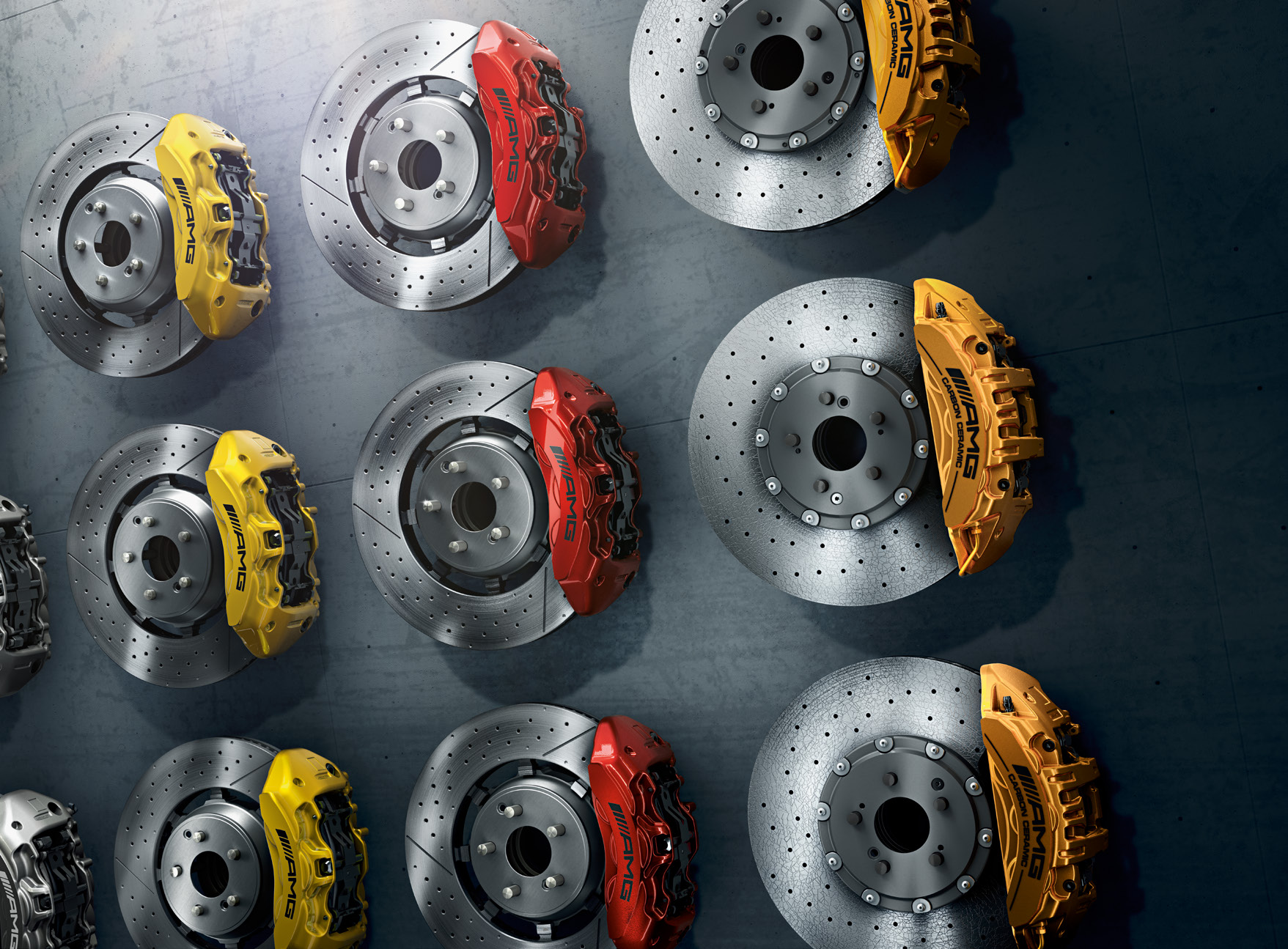 Mercedes-Benz Mercedes-AMG GT 63 S 4MATIC+ — AMG high-performance steel and carbon-ceramic brake discs with fixed calipers