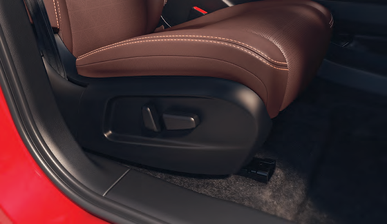 VinFast VF 7, 8-way power-adjustable driver seat