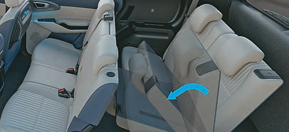 Kia Carens Clavis, Third-row 50:50 split seats with reclining and full-flat folding