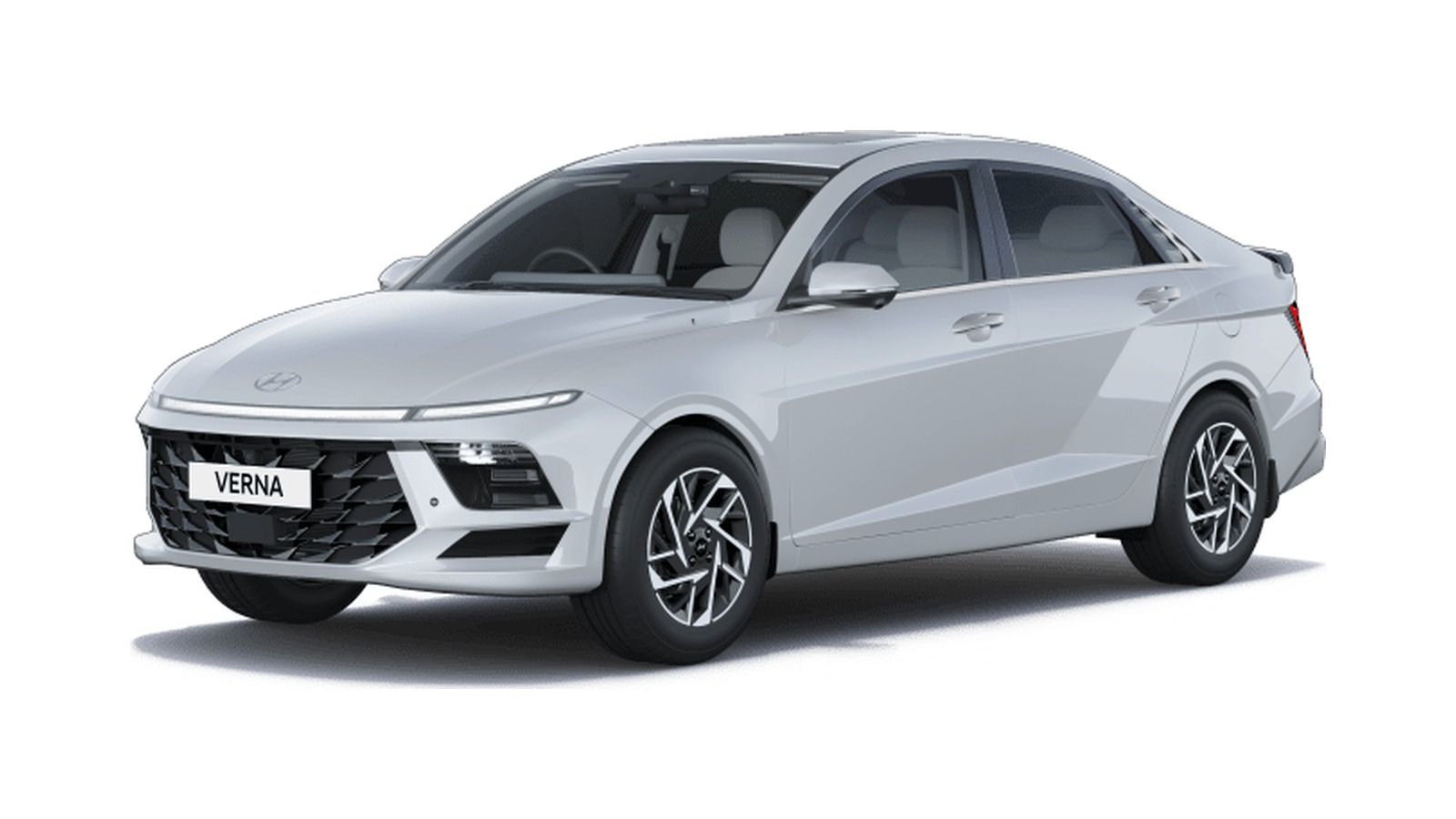 Hyundai Verna in Atlas White