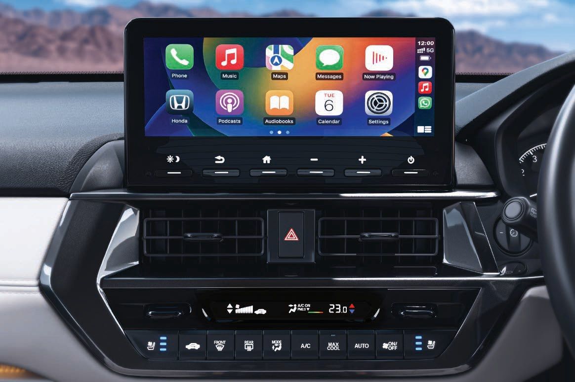 The 26.03 cm (10.25-inch) HD touchscreen on ZX and above