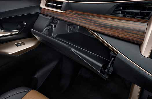 Toyota Innova Crysta, Twin glovebox with wood-finish dashboard panel
