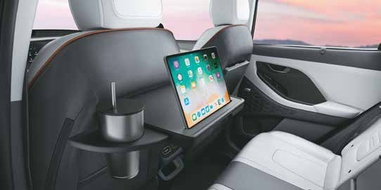 Hyundai Creta — Front seatback table with device holder & retractable cup holder
