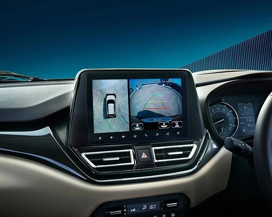 Toyota Glanza, 360-degree camera with surround view on the touchscreen, V and V (O)
