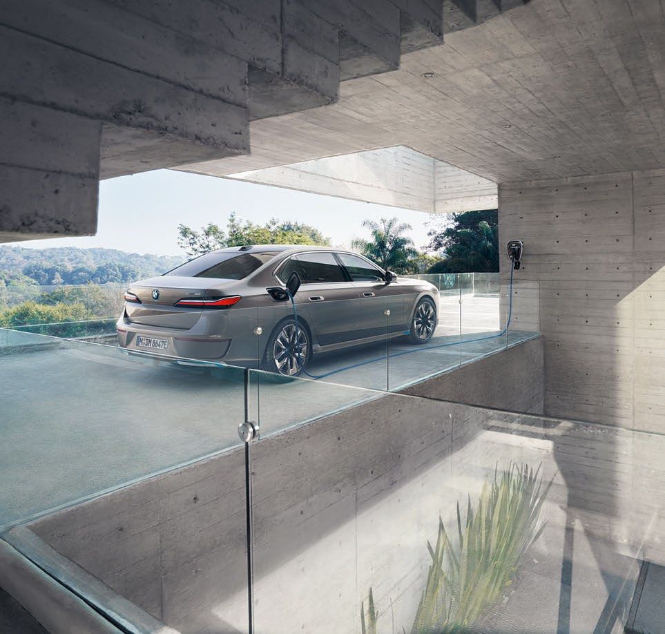BMW i7 — Plug-in electric with home and rapid DC charging