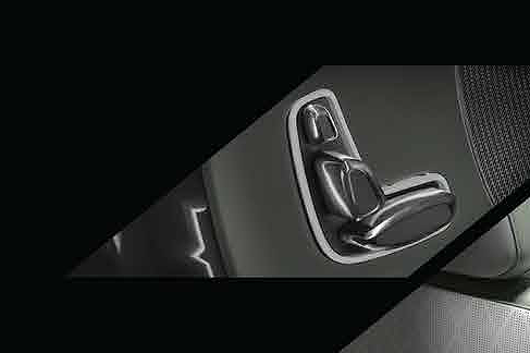 Mahindra XEV 9S, Door-mounted controls for the 6-way powered co-passenger seat