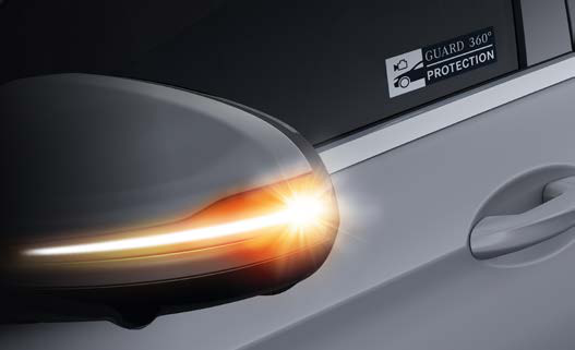 Mercedes-Benz Mercedes-AMG GLE 53 Coupe — GUARD 360 vehicle protection with anti-theft alarm, shown with the LED mirror turn indicator