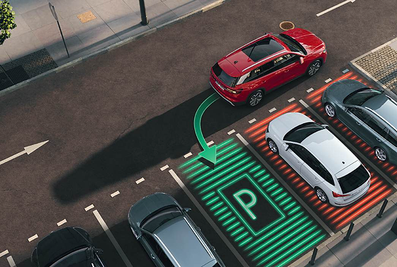 Skoda Kodiaq, Intelligent Park Assist steers the car into a parking bay