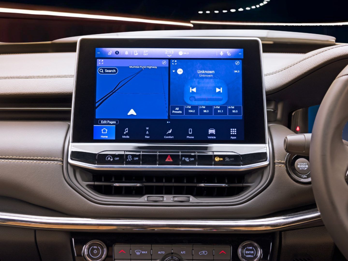 Jeep Compass — 10.25-inch Uconnect touchscreen with connected navigation and split-screen.