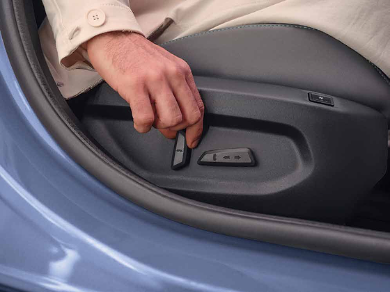 Tata Curvv EV, 6-way power adjustable driver seat, with 6-way adjustment for the co-driver too