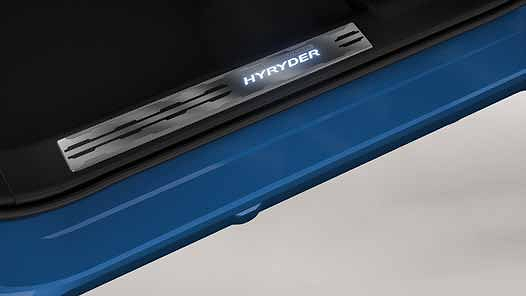 Toyota Urban Cruiser Hyryder, Illuminated door scuff plates with Hyryder branding