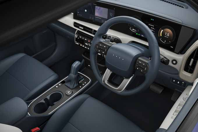 Hyundai Venue — D-cut steering wheel