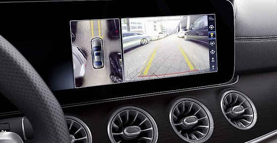 Mercedes-Benz Mercedes-AMG GT 63 S E Performance, 360-degree camera showing an overhead view for close-quarter manoeuvring.