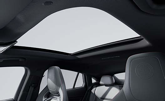 Mercedes-Benz Mercedes-AMG GLC 43 4MATIC Coupe, Panoramic sliding sunroof floods the cabin with light and adds an airy, exclusive ambience.