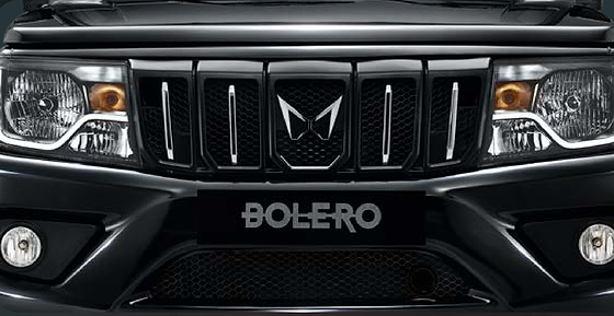 Mahindra Bolero, Bold new front grille with chrome-accented vertical slats and twin-peaks logo