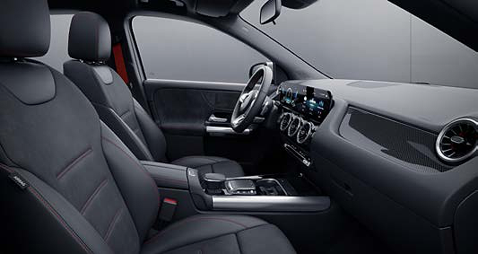Mercedes-Benz Mercedes-AMG GLA 35 4MATIC, AMG sport front seats with integrated head restraints