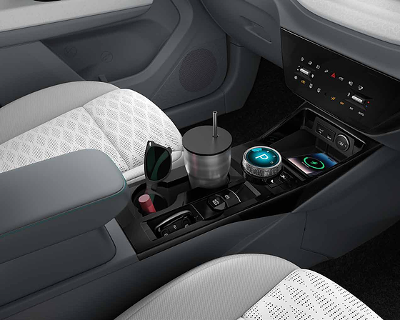 Tata Punch EV, Jeweled control knob: intuitive rotary control for effortless switching between driving modes