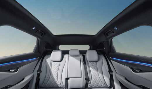 BYD Sealion 7 — Panoramic glass roof over the rear cabin.