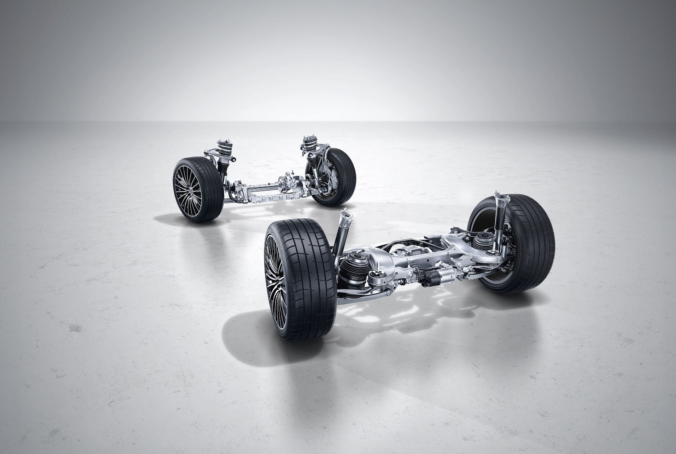 Mercedes-Benz E-Class — AGILITY CONTROL suspension with selective damping system