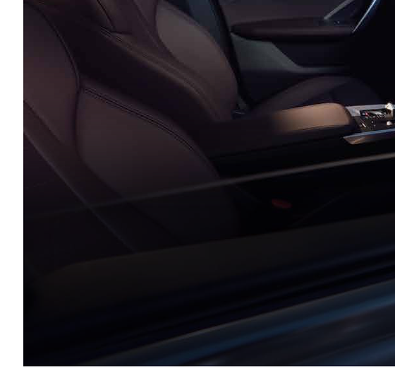 BMW iX1 LWB, Veganza perforated upholstery front seats with centre console gear selector
