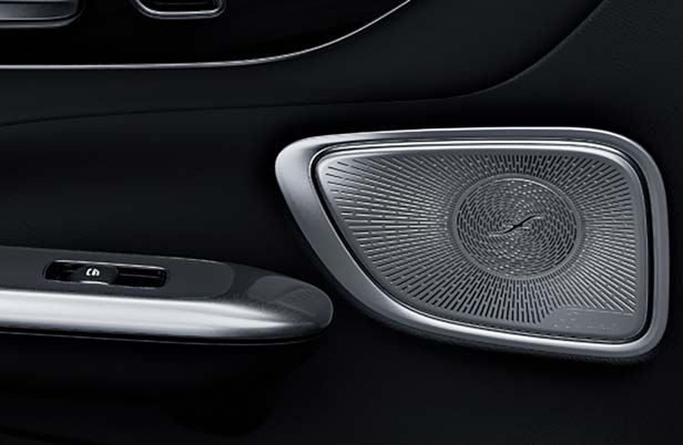 Mercedes-Benz GLC — Burmester surround-sound speaker