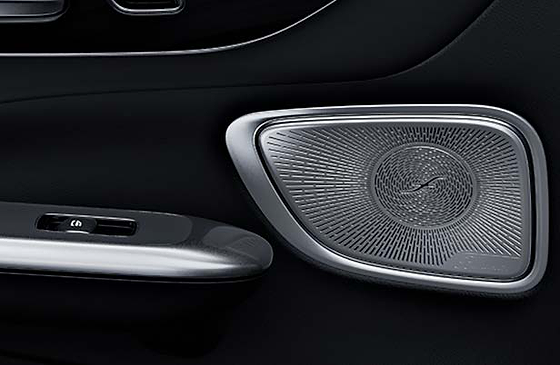 Mercedes-Benz GLC, Burmester surround-sound speaker