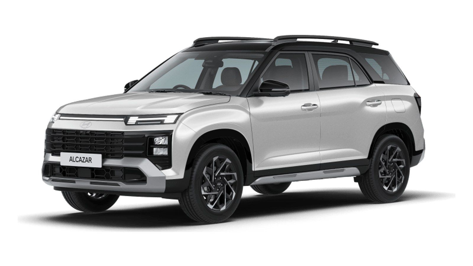 Hyundai Alcazar in Atlas white with Titanium Black