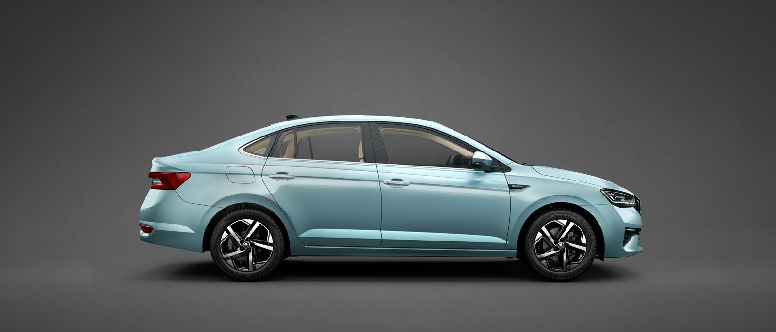 Skoda Slavia, Rear three-quarter view in the new Arctic Silver