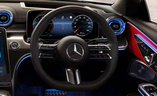 Mercedes-Benz CLE Cabriolet — Multifunction sports steering wheel in nappa leather