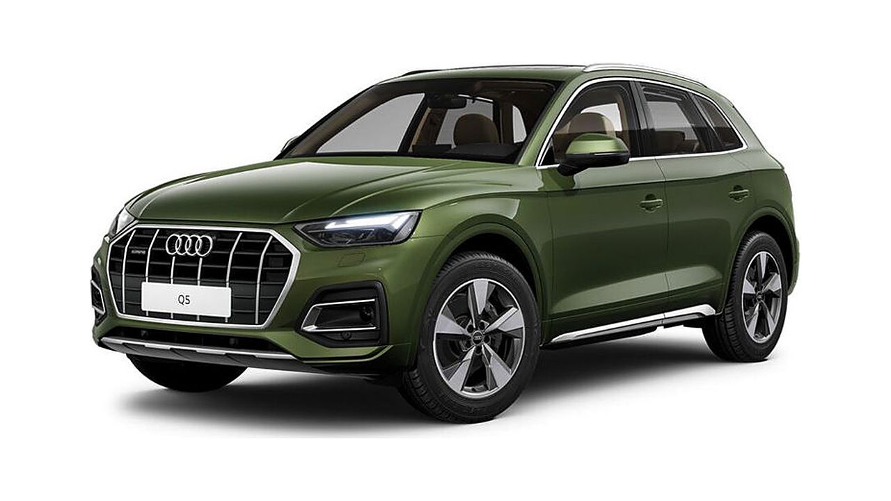 Audi Q5 in District Green