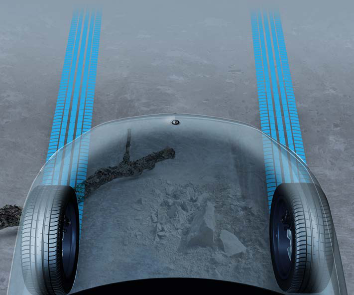 Mercedes-Benz GLE — Transparent Bonnet shows a virtual view of the ground beneath the front of the vehicle.