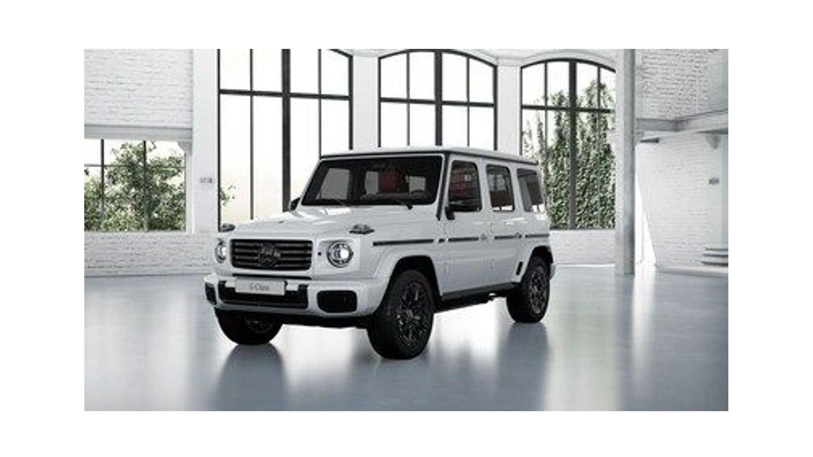 Mercedes-Benz G 580 with EQ Technology in Opalite White Bright