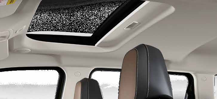 Mahindra Scorpio N — Electric sunroof over the cabin