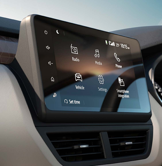 Renault Triber, 20.32 cm floating touchscreen with wireless Android Auto and Apple CarPlay