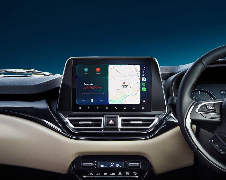The 22.86 cm SmartPlay Pro+ touchscreen in the Toyota Glanza 2026