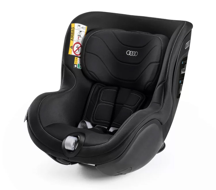 Audi A8 L — Audi child seat i-Size with ISOFIX mounting for infants