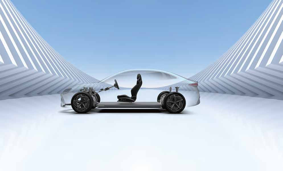 BYD Seal — Transparent e-Platform 3.0 cutaway showing the flat skateboard battery, motor and 50:50 balance.