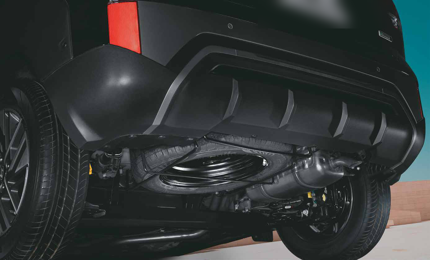 Hyundai Exter — Underbody-mounted spare wheel