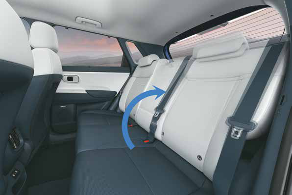 Hyundai Venue — 2-step rear reclining seat