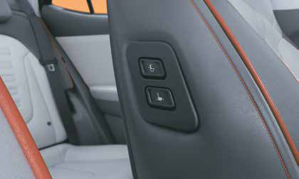 Hyundai Creta — Passenger-seat walk-in device for easy rear access