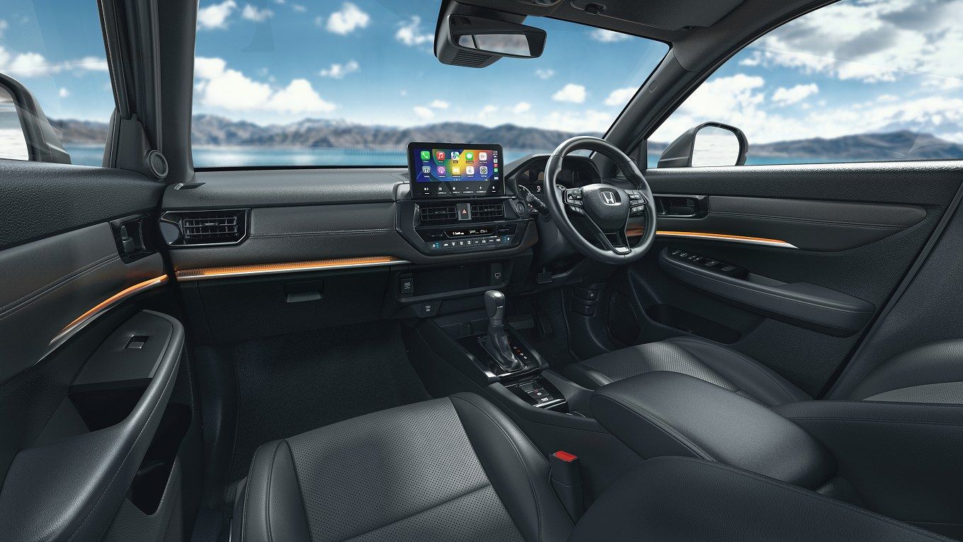 Honda Elevate, ZX Plus Black Edition: all-black cabin with Active Orange wrap-around ambient lights